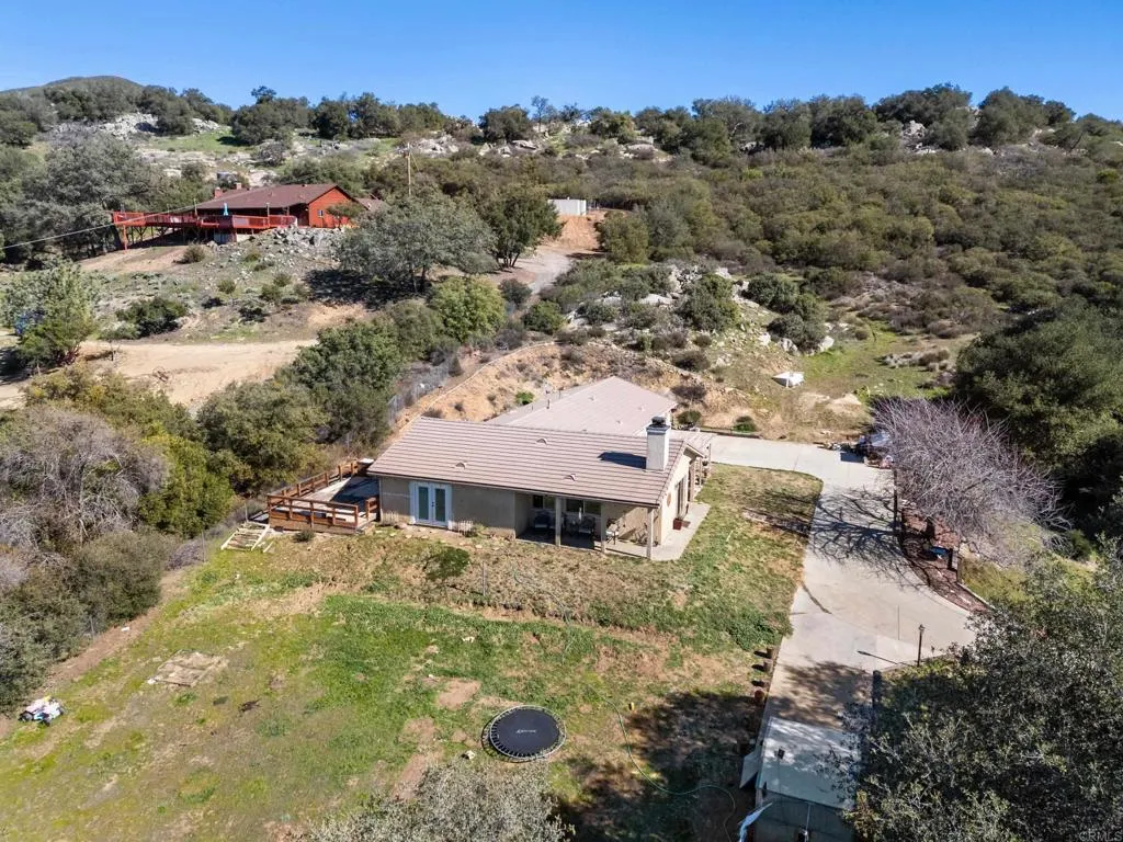 https://cdn.realtyfeed.com/cdn/127/306631560/94c1506c99191280160906bc687ac168.webp