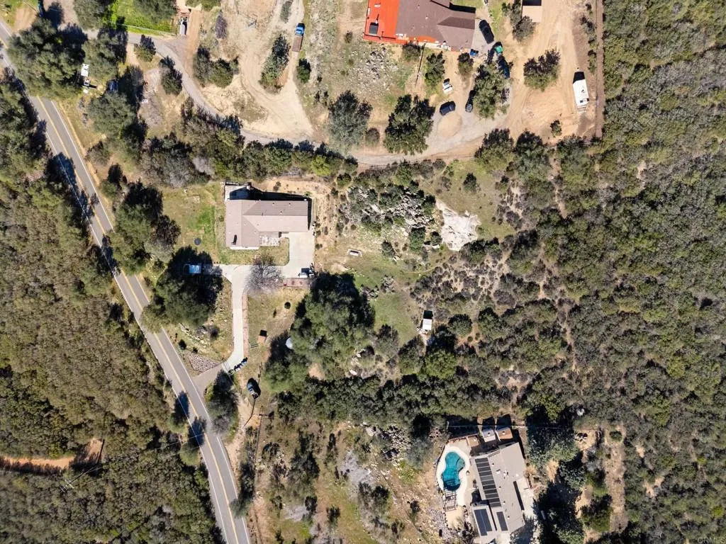 https://cdn.realtyfeed.com/cdn/127/306631560/a43d727b66f51537bd79e6bd15d245b4.webp