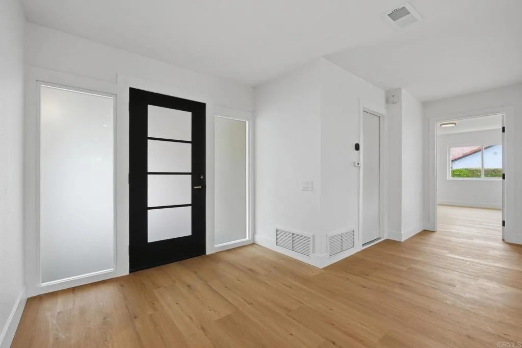 https://cdn.realtyfeed.com/cdn/127/306631565/624d9c082f37dcc1834c067cf0f88661.webp