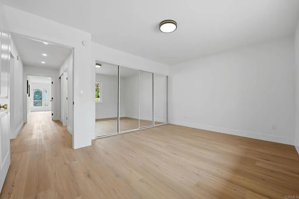 https://cdn.realtyfeed.com/cdn/127/306631565/e81264637f8cbd224954545cda3e6567.webp