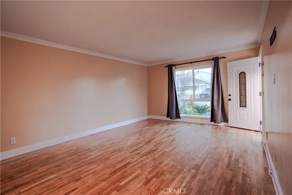 5002 W 142 Street, Hawthorne, CA 90250 - Photo 2 of 12, Hawthorne, CA
