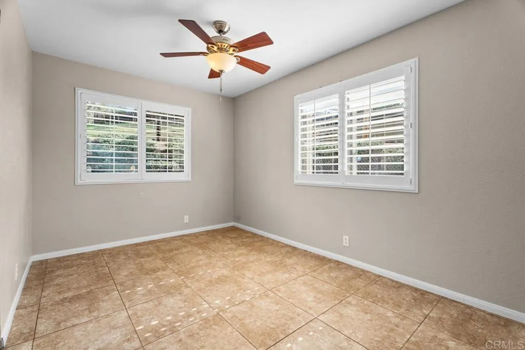 https://cdn.realtyfeed.com/cdn/127/306631620/0e54c364f164e53ae3c289d53962ff59.webp