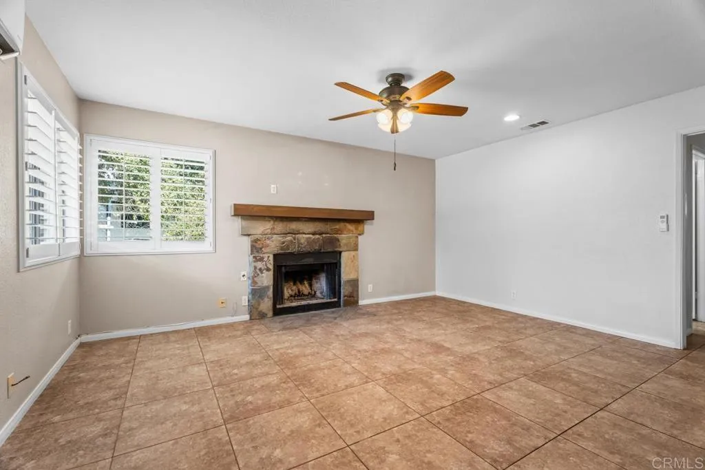 https://cdn.realtyfeed.com/cdn/127/306631620/1e9e273c9f477dfdcef26c0237ebaee6.webp