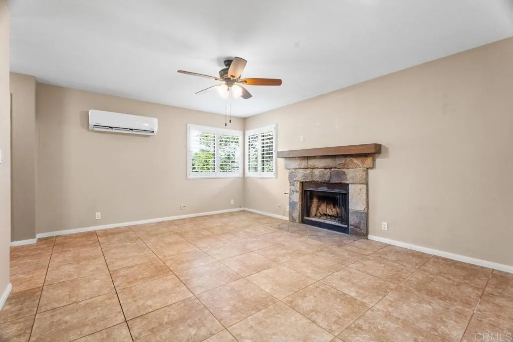 https://cdn.realtyfeed.com/cdn/127/306631620/a5ee27ea4268a17aa85db291b0b94136.webp