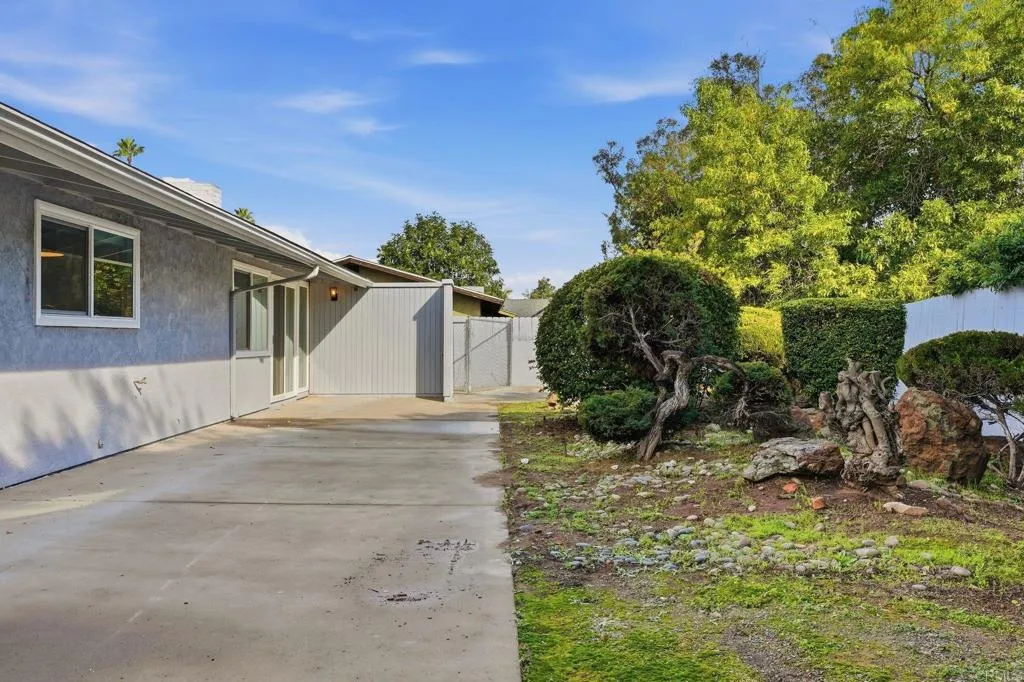 https://cdn.realtyfeed.com/cdn/127/306631634/9ce1126b81c7209145636eb1e9641157.webp