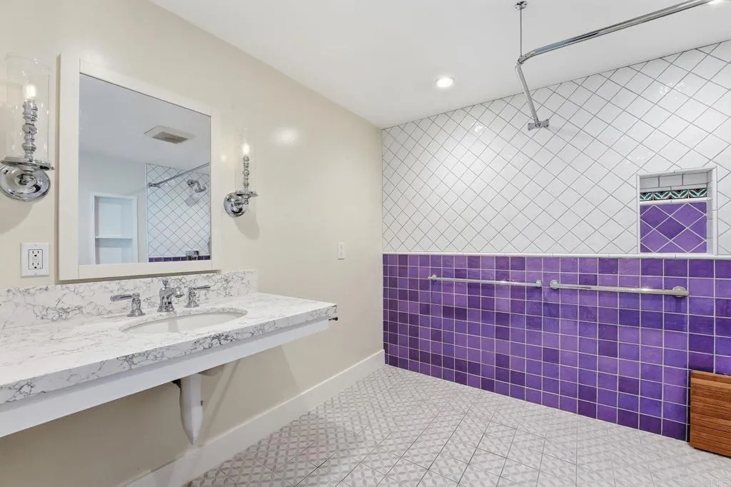 https://cdn.realtyfeed.com/cdn/127/306631634/ae679884b1581adb30d41911589183e5.webp