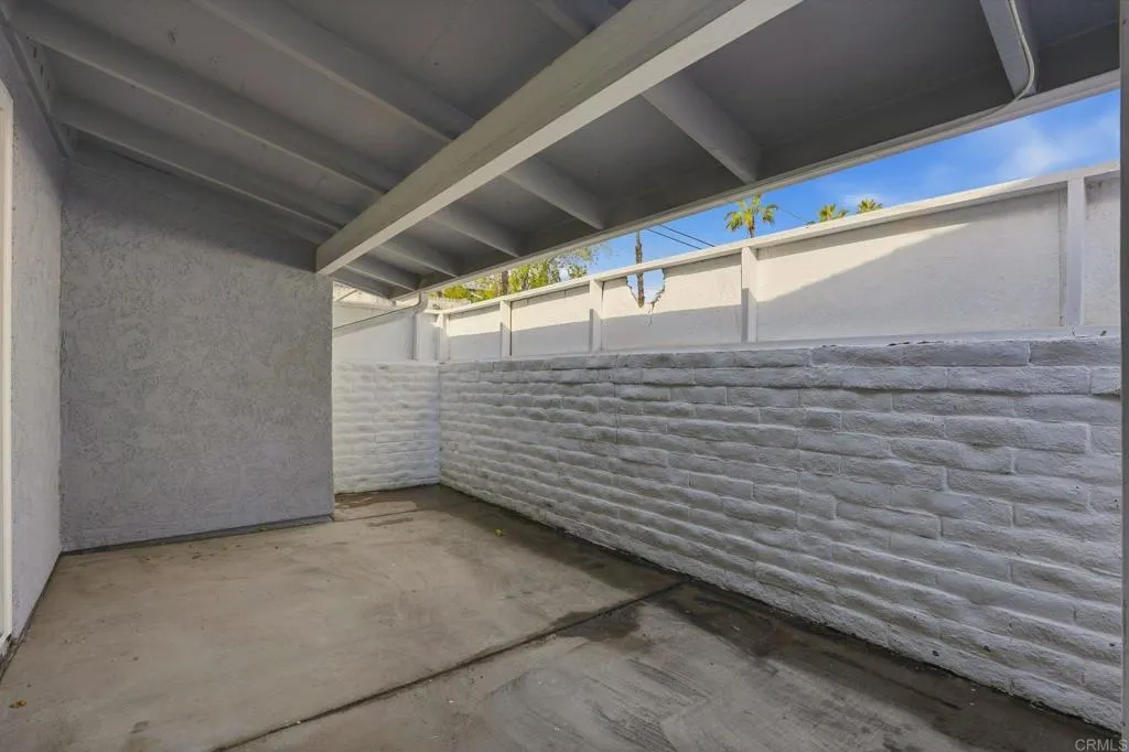 https://cdn.realtyfeed.com/cdn/127/306631634/ca8c85be5a5f899ac57b8dbe89d25758.webp
