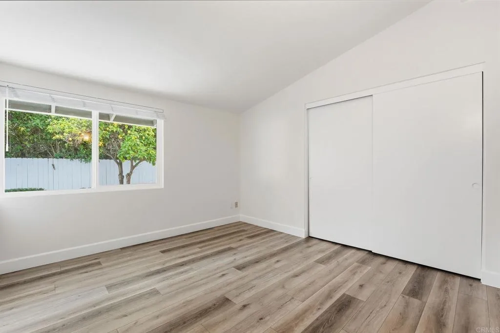 https://cdn.realtyfeed.com/cdn/127/306631634/ef00534c4a49b8f4606bb1000351abd0.webp