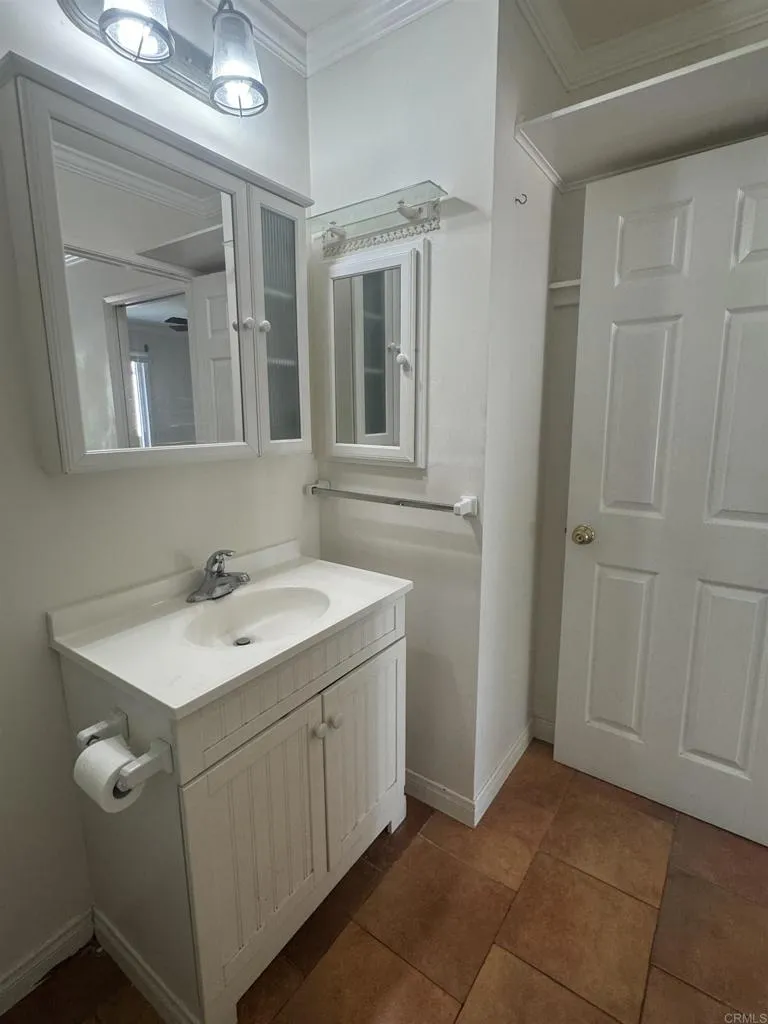 Photo #8: PTP2600754 Listing: Photo #8