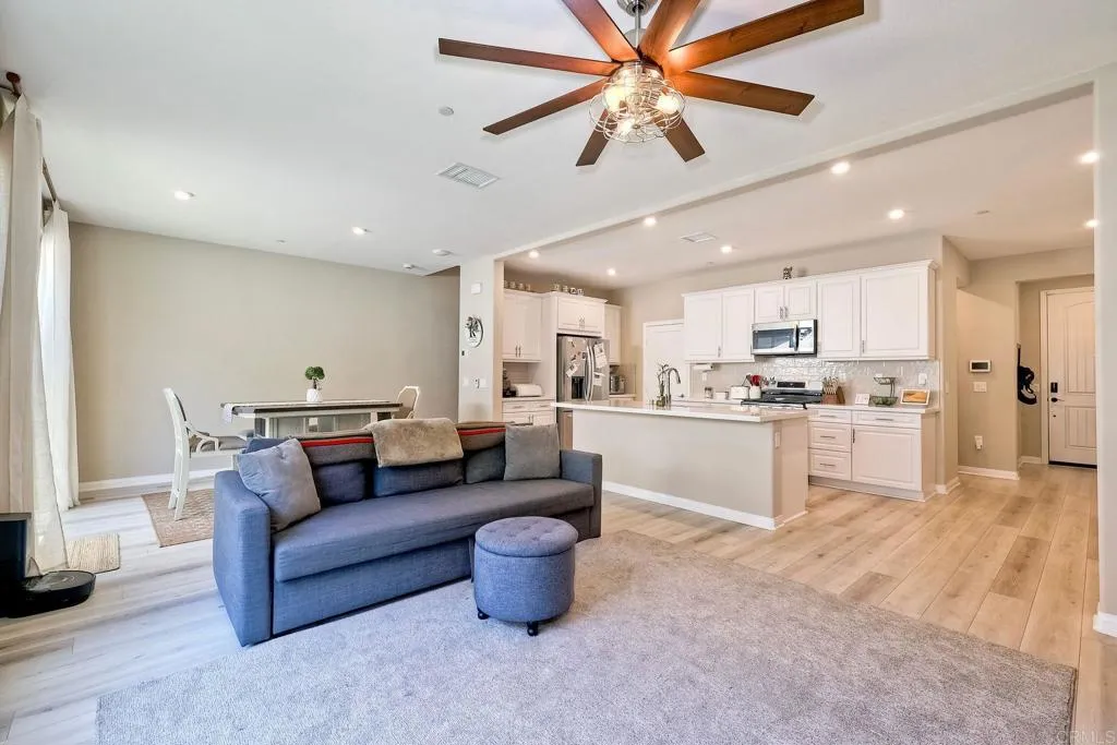 Photo #5: NDP2600928 Listing: Photo #5