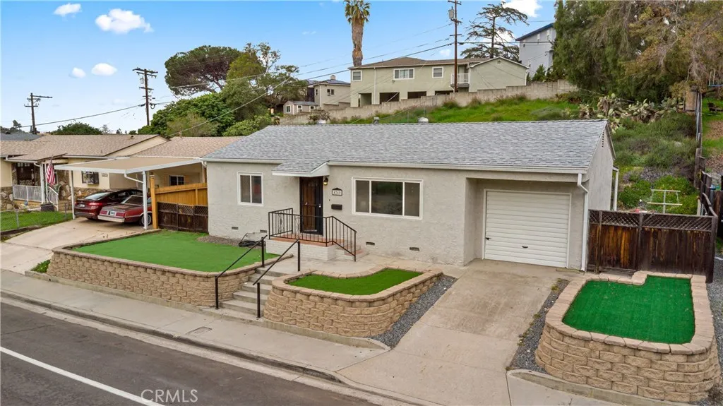 https://cdn.realtyfeed.com/cdn/127/306631671/3cf01a76250cb9db7880765fd8c24149.webp