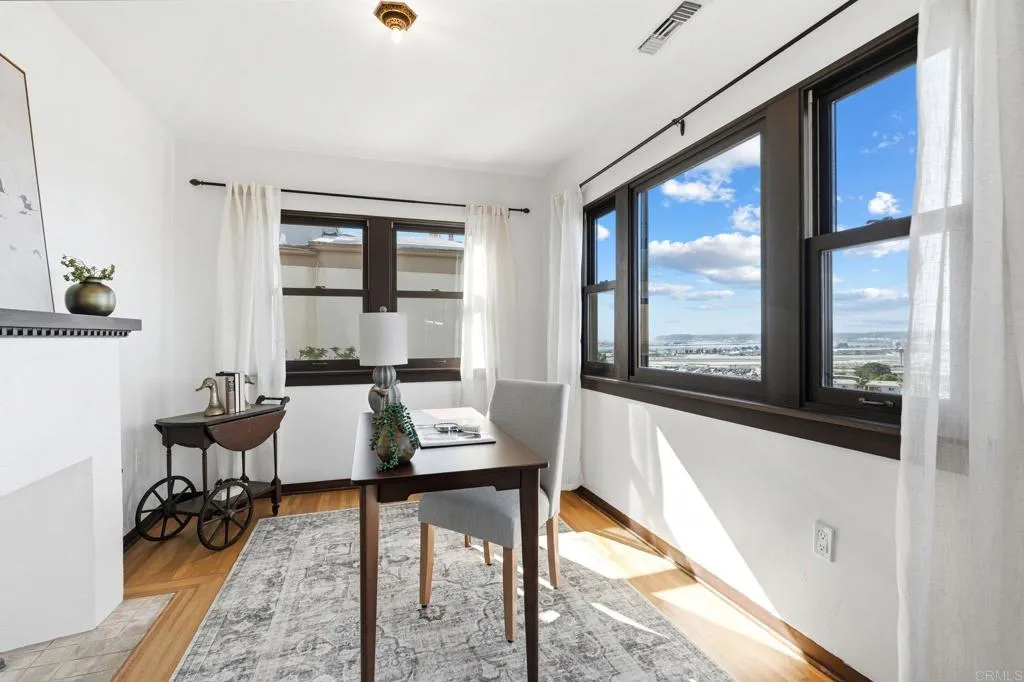 https://cdn.realtyfeed.com/cdn/127/306631746/9d5c0904c0265016c2088138250734b8.webp