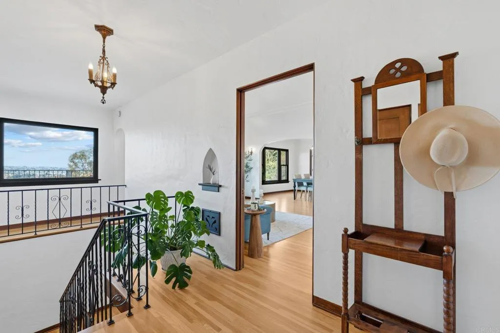 https://cdn.realtyfeed.com/cdn/127/306631746/c0463e14fcdb4502871f96e87a6e10ad.webp