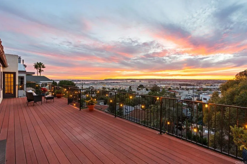 https://cdn.realtyfeed.com/cdn/127/306631746/f34cf642d6e286a4f8f78193216295c5.webp