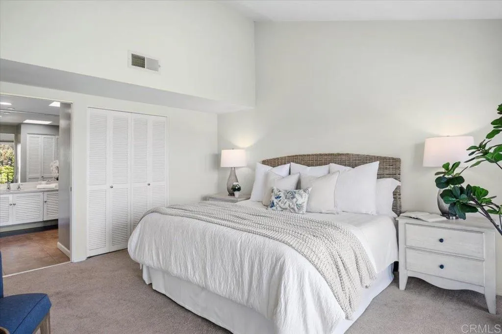 https://cdn.realtyfeed.com/cdn/127/306631799/09046fc3f24a88297454e552628a570d.webp