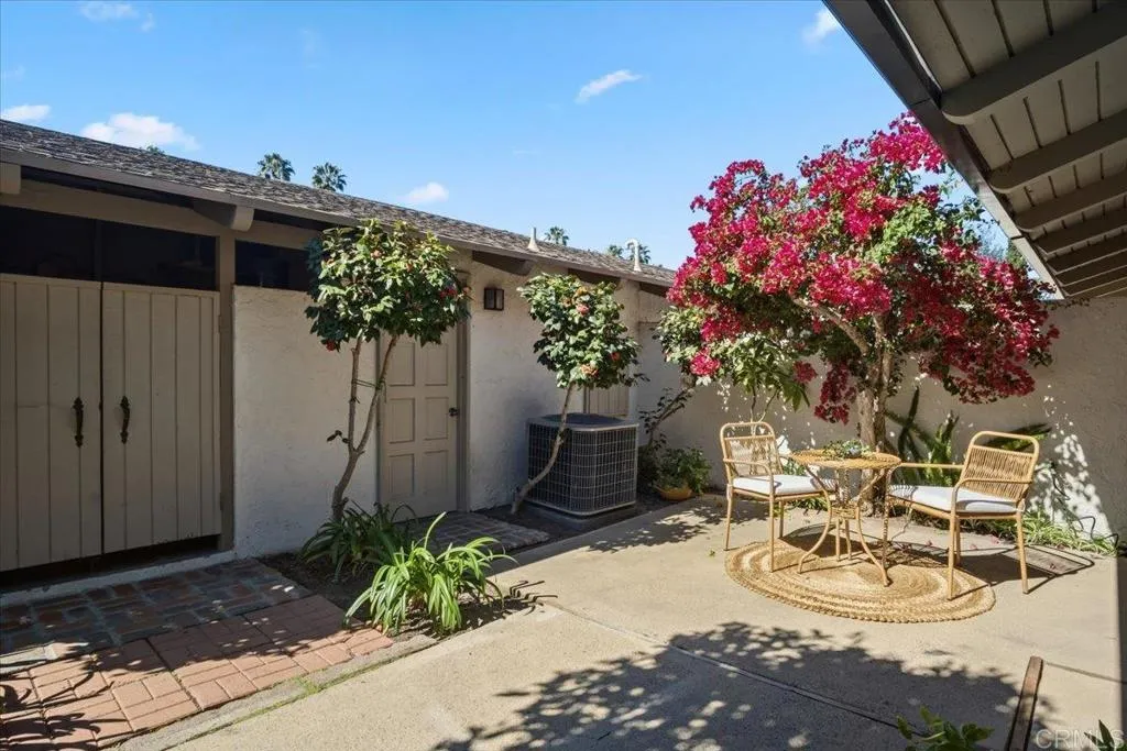 https://cdn.realtyfeed.com/cdn/127/306631799/e5f6605e22f2581751e494745134ec6a.webp