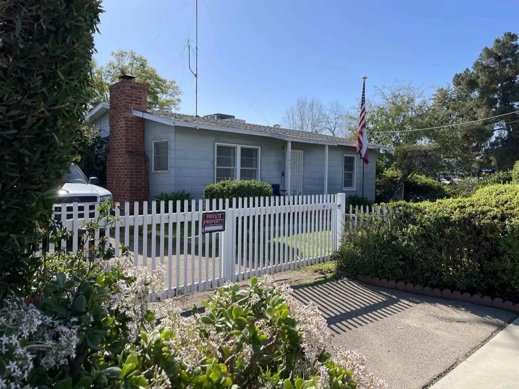 https://cdn.realtyfeed.com/cdn/127/306631800/da306fe3a08caa61cb16e3f542296095.webp