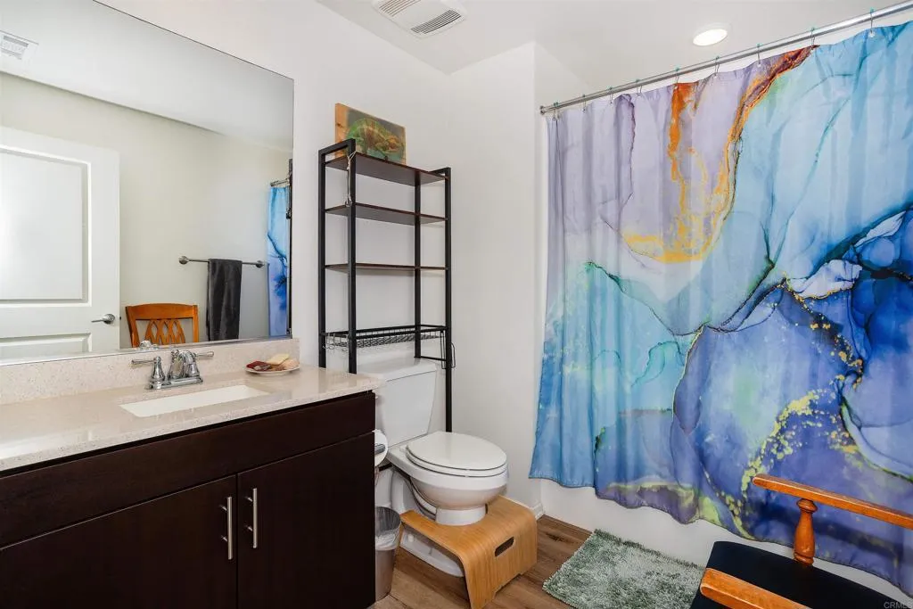 Photo #7: NDP2600939 Listing: Photo #7