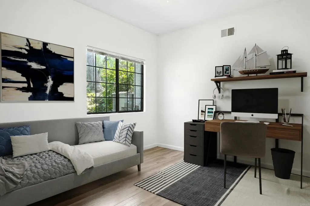 https://cdn.realtyfeed.com/cdn/127/306631872/c0093361b3b3c3e150110d407ca48b39.webp