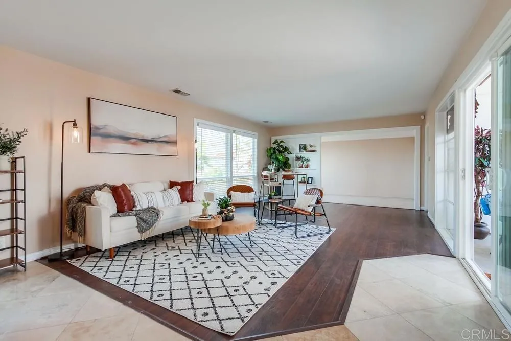 https://cdn.realtyfeed.com/cdn/127/306631876/89c74485ee259b45cb3719540aab7c25.webp