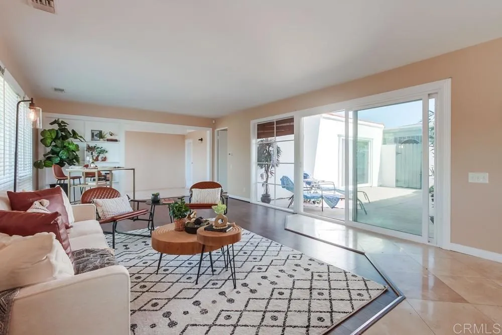 https://cdn.realtyfeed.com/cdn/127/306631876/a08a3d5f6ec5cfced3624fa78f534768.webp