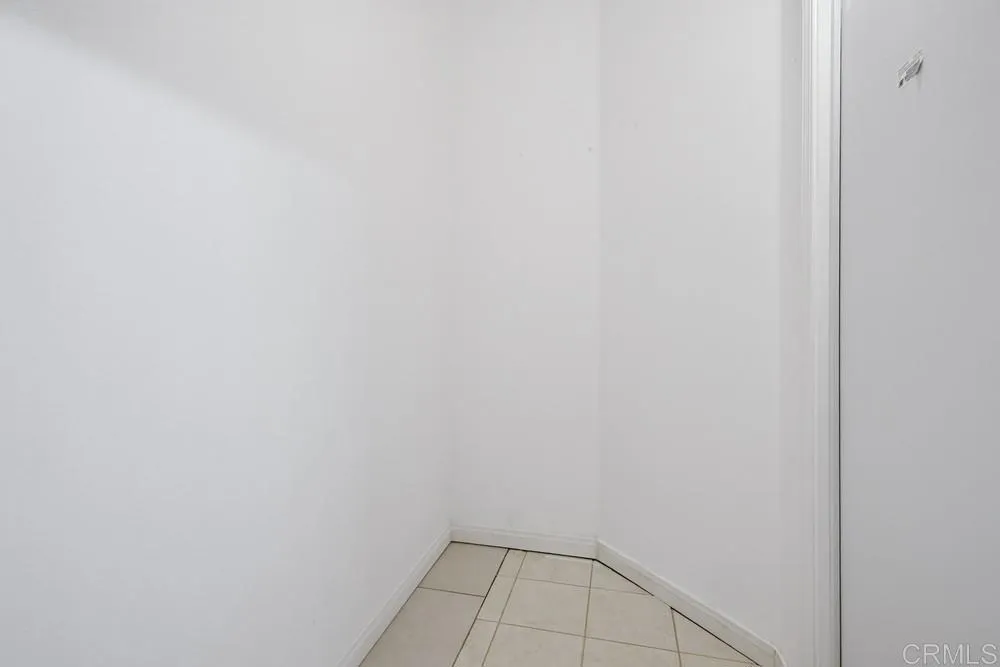 https://cdn.realtyfeed.com/cdn/127/306631878/731ace0d93f6b82431f82d77481c1496.webp