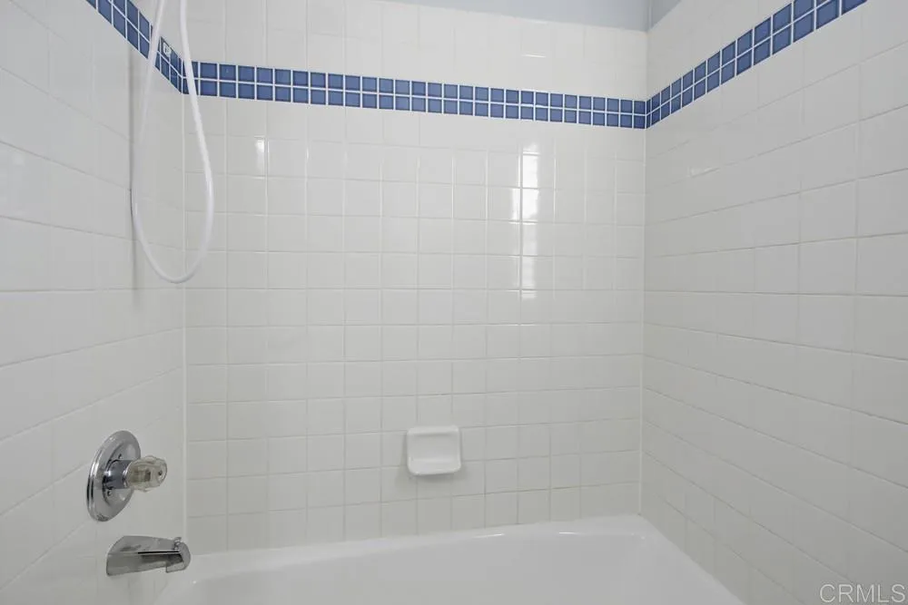 https://cdn.realtyfeed.com/cdn/127/306631878/7bb67a1b9056d89218ef07026c1b274a.webp