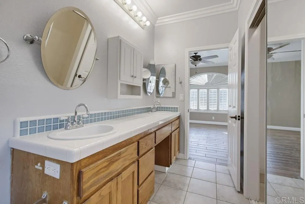 https://cdn.realtyfeed.com/cdn/127/306631878/8279e45c57edf0143a55ac0a428d6691.webp