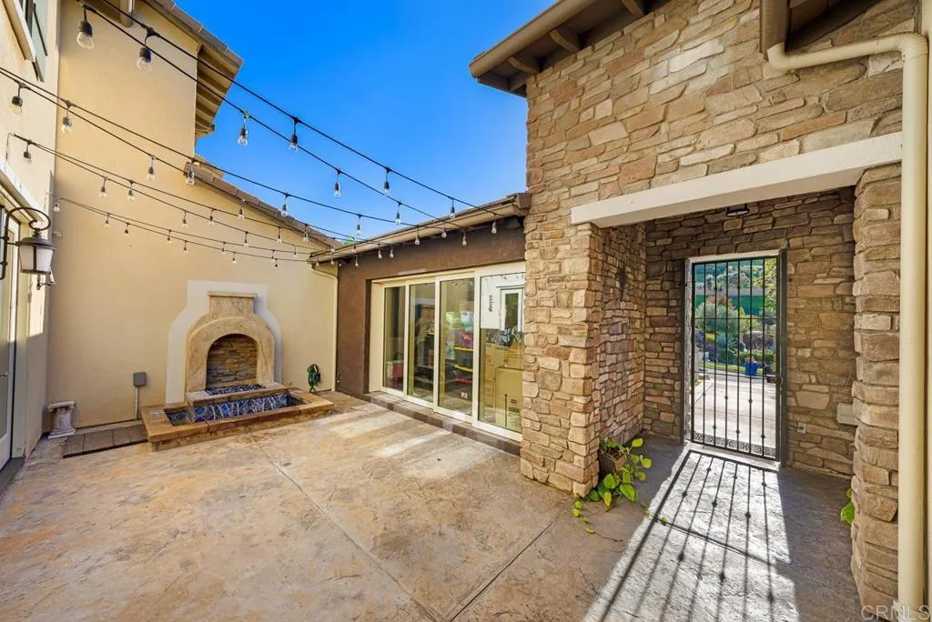 https://cdn.realtyfeed.com/cdn/127/306631916/04652462749b2415f9ce936024df171a.webp