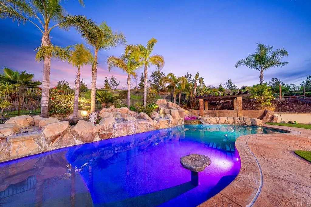 https://cdn.realtyfeed.com/cdn/127/306631916/4d9556c642d32193966a2ba5c8cf88cc.webp