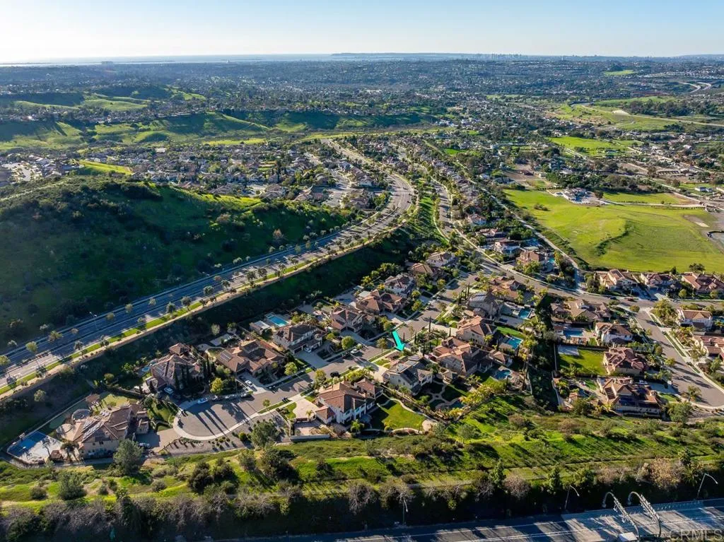 https://cdn.realtyfeed.com/cdn/127/306631916/58f857d91720e8d0112046ef3f83a9c3.webp