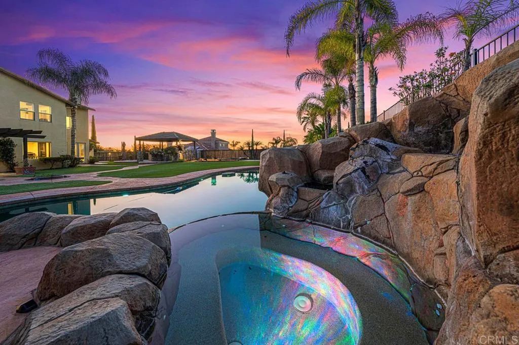 https://cdn.realtyfeed.com/cdn/127/306631916/c18f388f5b5393ba884d3a26d3a2f69a.webp