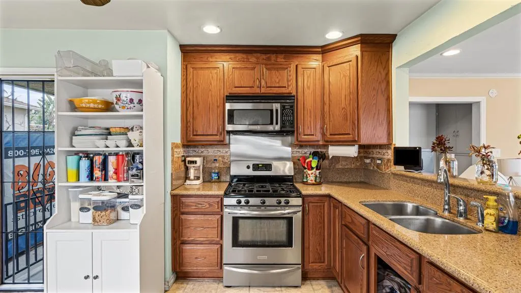 https://cdn.realtyfeed.com/cdn/127/306631937/a86ae867f0c014ad7f9d664018721ed7.webp