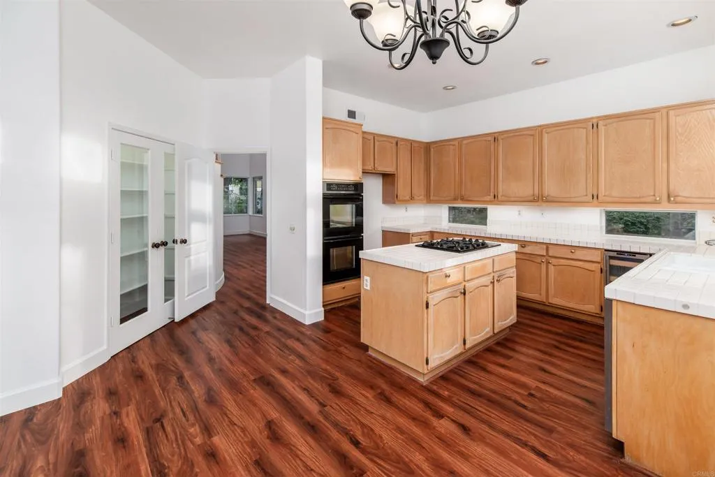 https://cdn.realtyfeed.com/cdn/127/306631939/14dc75b8079d77e7fde8b30026833220.webp