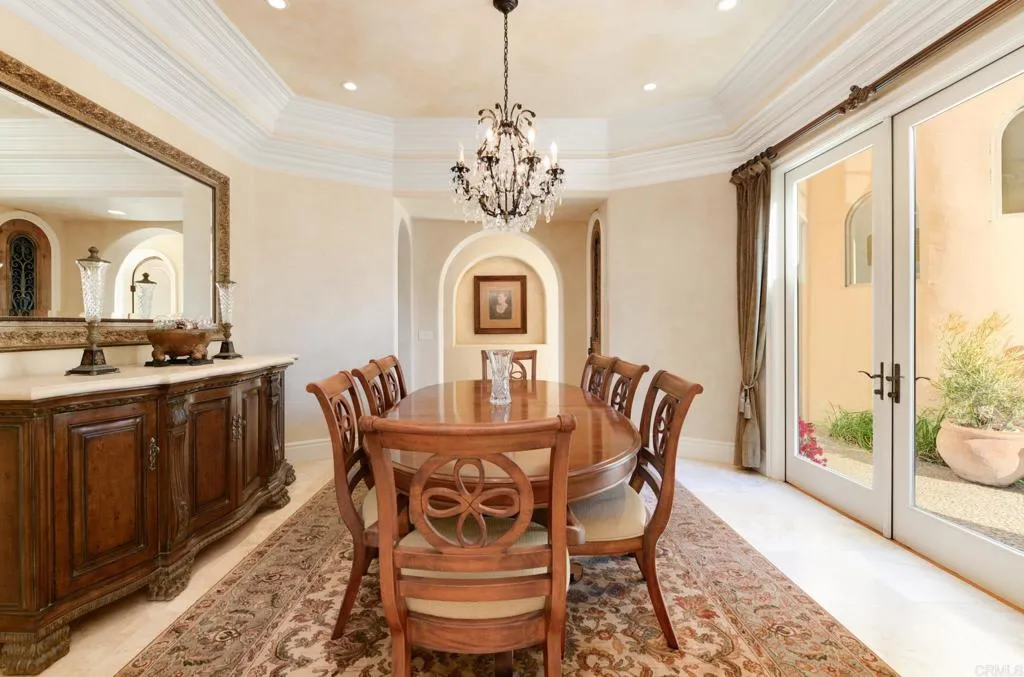 https://cdn.realtyfeed.com/cdn/127/306631946/83adc874797b96b81324dc8443c1632d.webp