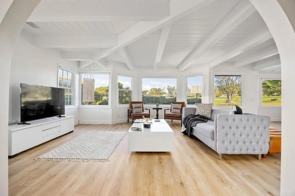 Photo #10: NDP2600949 Listing: Photo #10