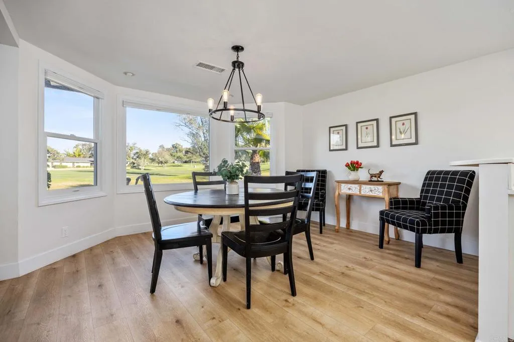 https://cdn.realtyfeed.com/cdn/127/306631958/94100680c8e38f0916a2d9b4a1ac0153.webp