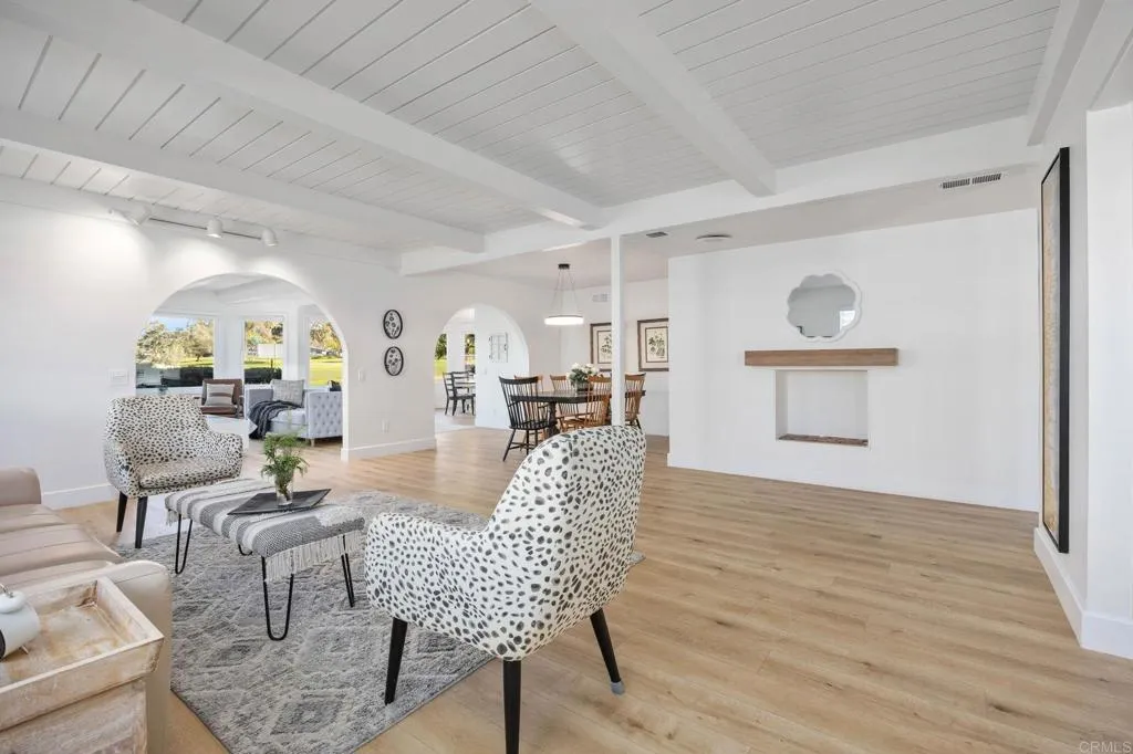 https://cdn.realtyfeed.com/cdn/127/306631958/ad149140f6ba7b9a408153ee49ce498f.webp