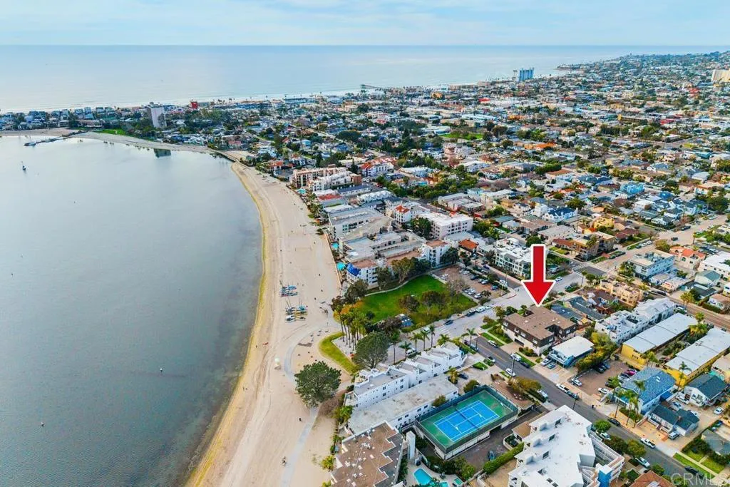 https://cdn.realtyfeed.com/cdn/127/306631974/1ffd7fa9490fad3cc25319e5f7fc2221.webp