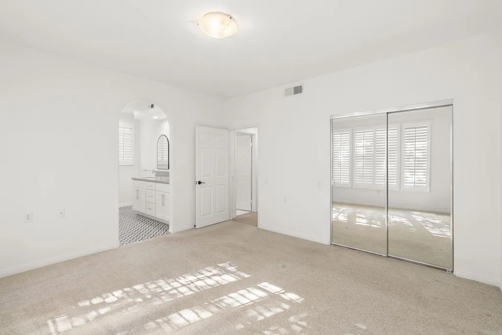 Photo #25: NDP2600954 Listing: Photo #25