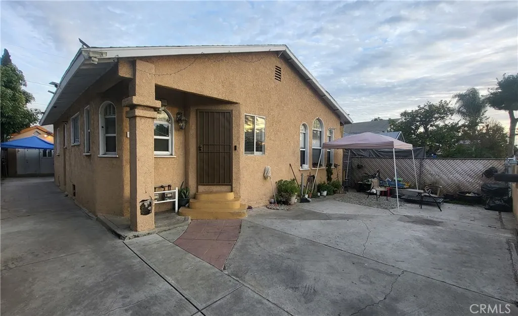 946 S Ferris, East Los Angeles, CA 90022 - Main photo, East Los Angeles, CA