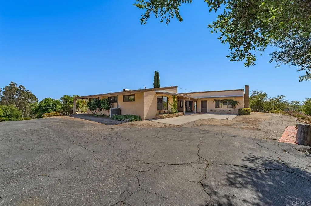 https://cdn.realtyfeed.com/cdn/127/306632068/21c2559364615a2fdedea9093a18d532.webp