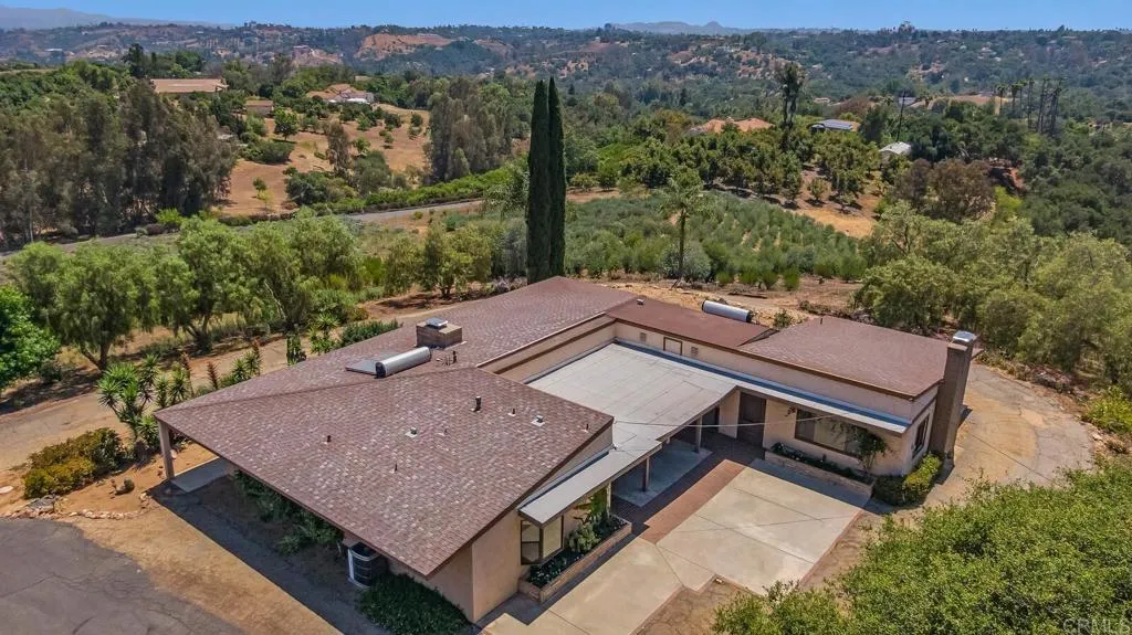 https://cdn.realtyfeed.com/cdn/127/306632068/6771771b254a7d07c4da7ef2e3060399.webp