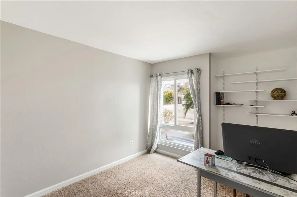 https://cdn.realtyfeed.com/cdn/127/306632099/8bec023a210f57c13478629b8505a912.webp