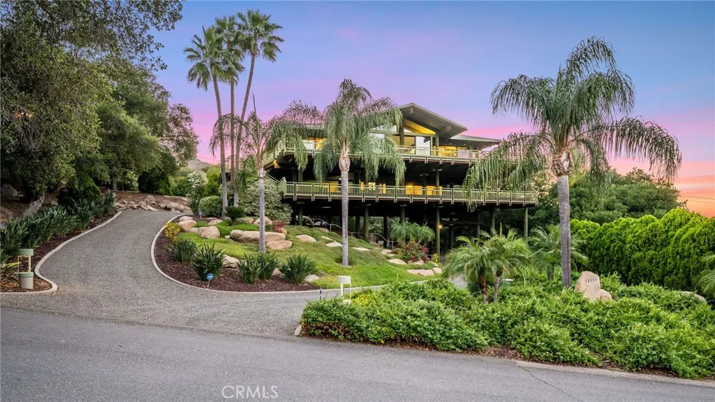 33333 Westlong Street