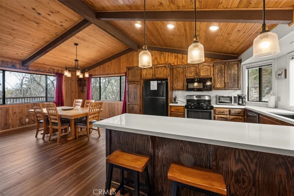 1414 Klamath, Big Bear, CA 92314 - Photo 4 of 28, Big Bear, CA