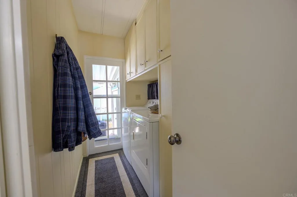 https://cdn.realtyfeed.com/cdn/127/306632160/807be4dbeba7c002256609b33128b900.webp