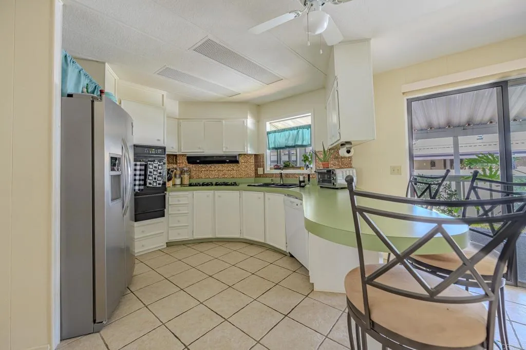 https://cdn.realtyfeed.com/cdn/127/306632160/c77a1e54d28768d8ee3c0ac057df5193.webp