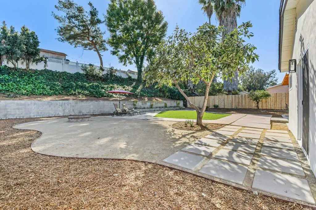 https://cdn.realtyfeed.com/cdn/127/306632179/1bac1be65c58c05ba3bba9cfe1f44d91.webp