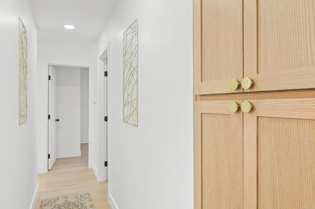 https://cdn.realtyfeed.com/cdn/127/306632179/55e78ad1d2fc9649a083f83842d32027.webp